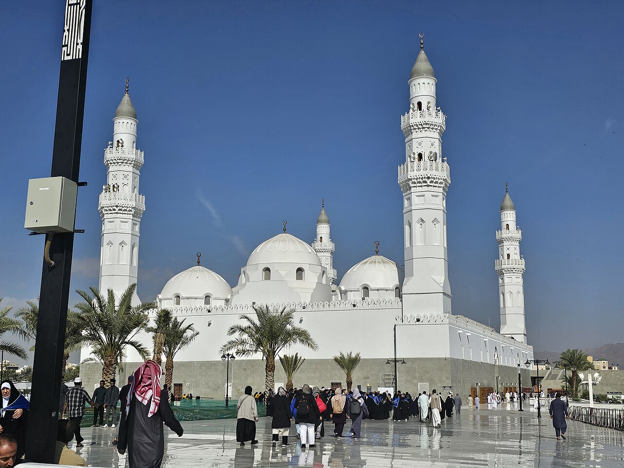 Ziarah di Madinah: Masjid Quba dan Jabal Uhud